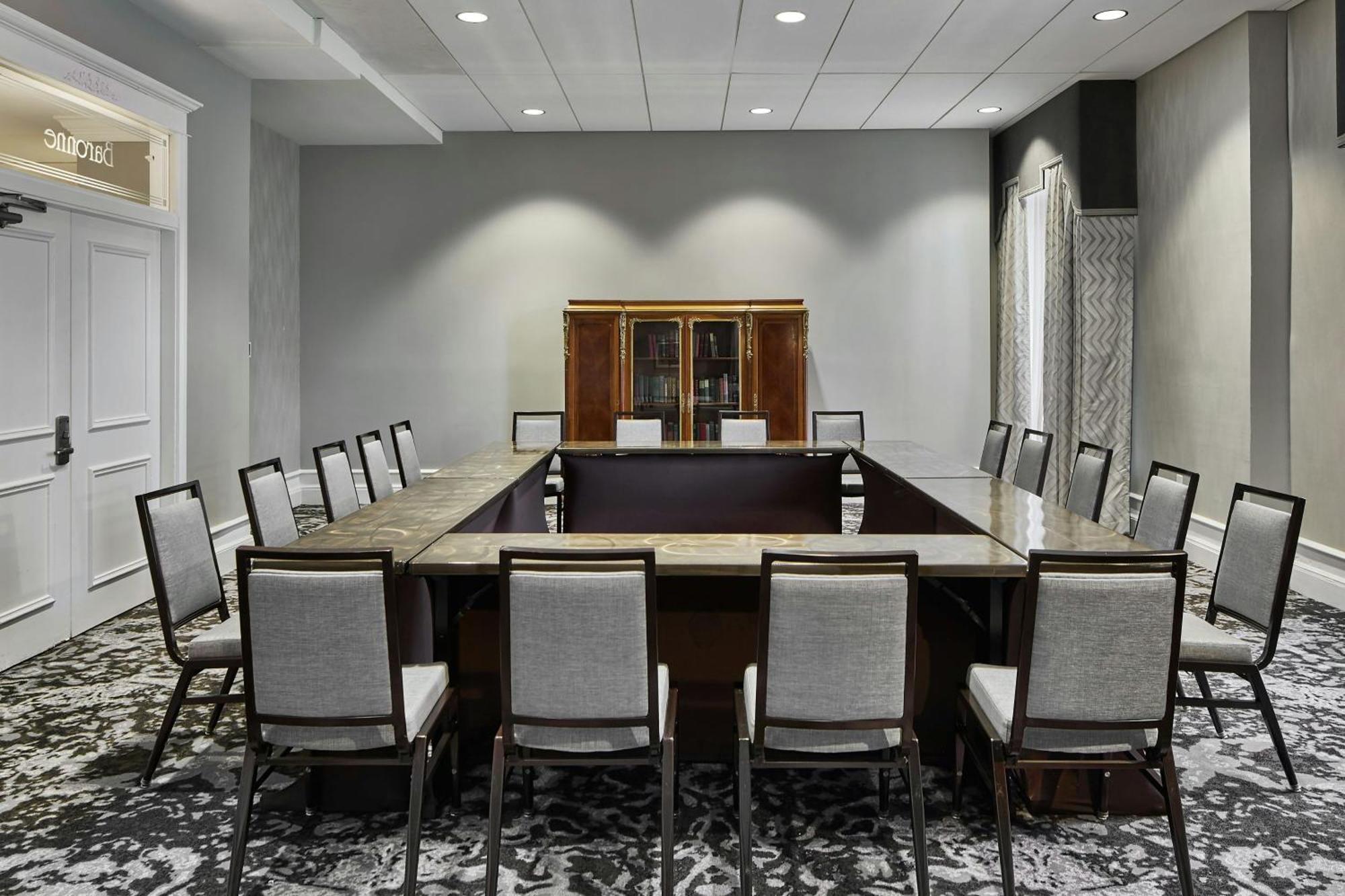 Le Pavillon, New Orleans, A Tribute Portfolio Hotel Екстер'єр фото