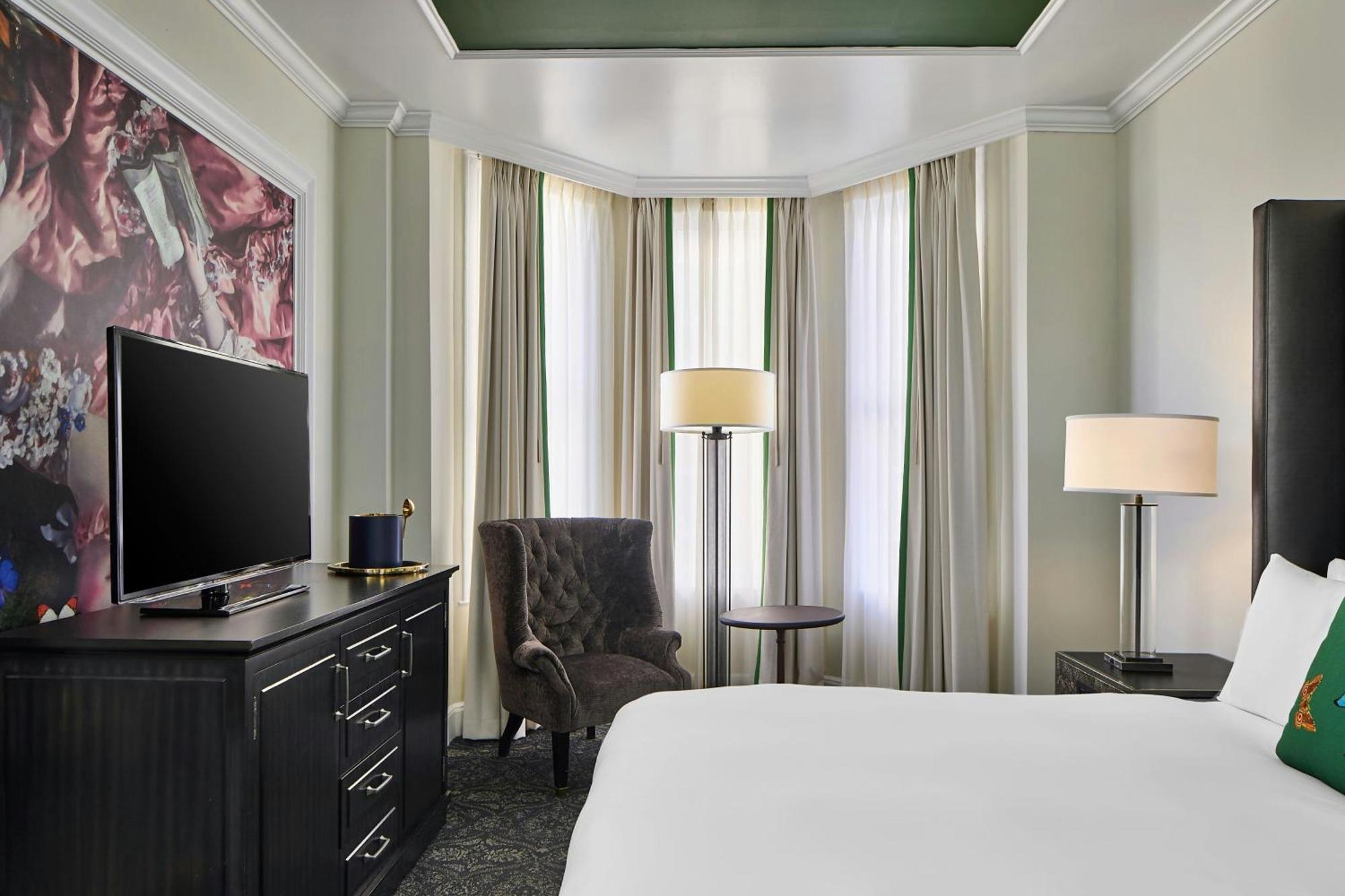 Le Pavillon, New Orleans, A Tribute Portfolio Hotel Екстер'єр фото